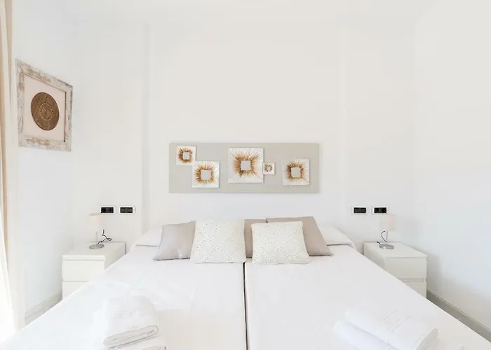 公寓 Luxury Duplex- 7 Minutes From The