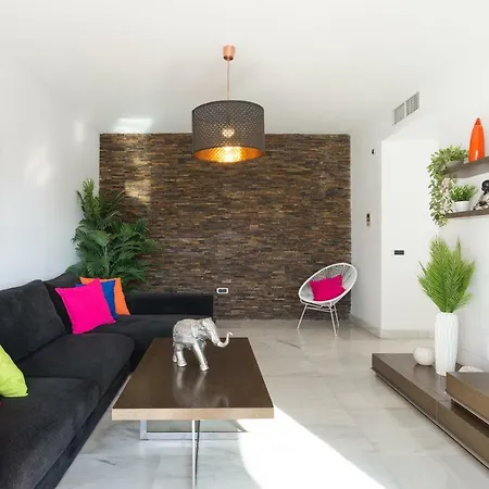 Luxury Duplex- 7 Minutes From The Apartment