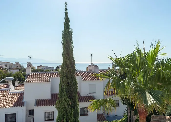 Luxury Duplex- 7 Minutes From The *