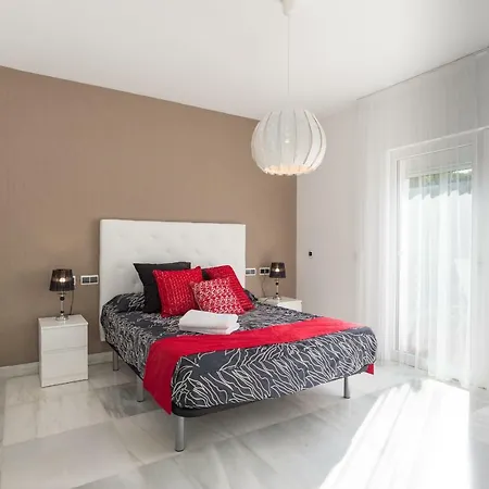 Apartmán Luxury Duplex- 7 Minutes From The *