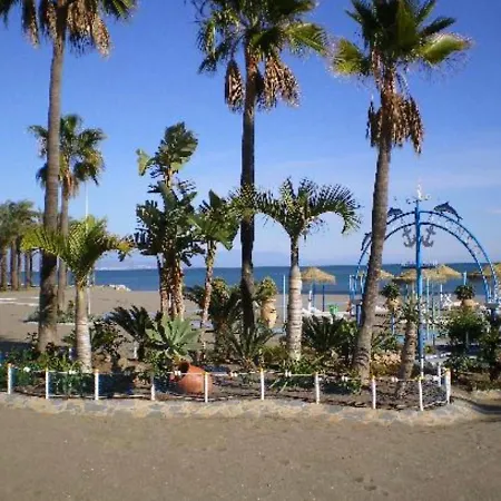 Luxury Duplex- 7 Minutes From The Lejlighed