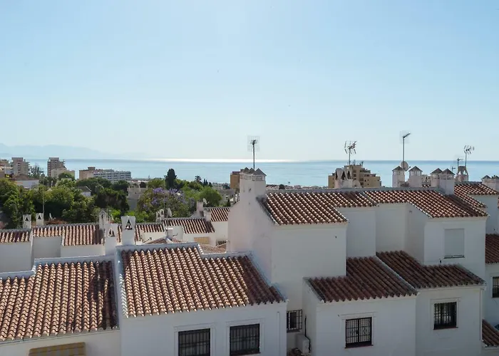 Апартаменты Luxury Duplex- 7 Minutes From The